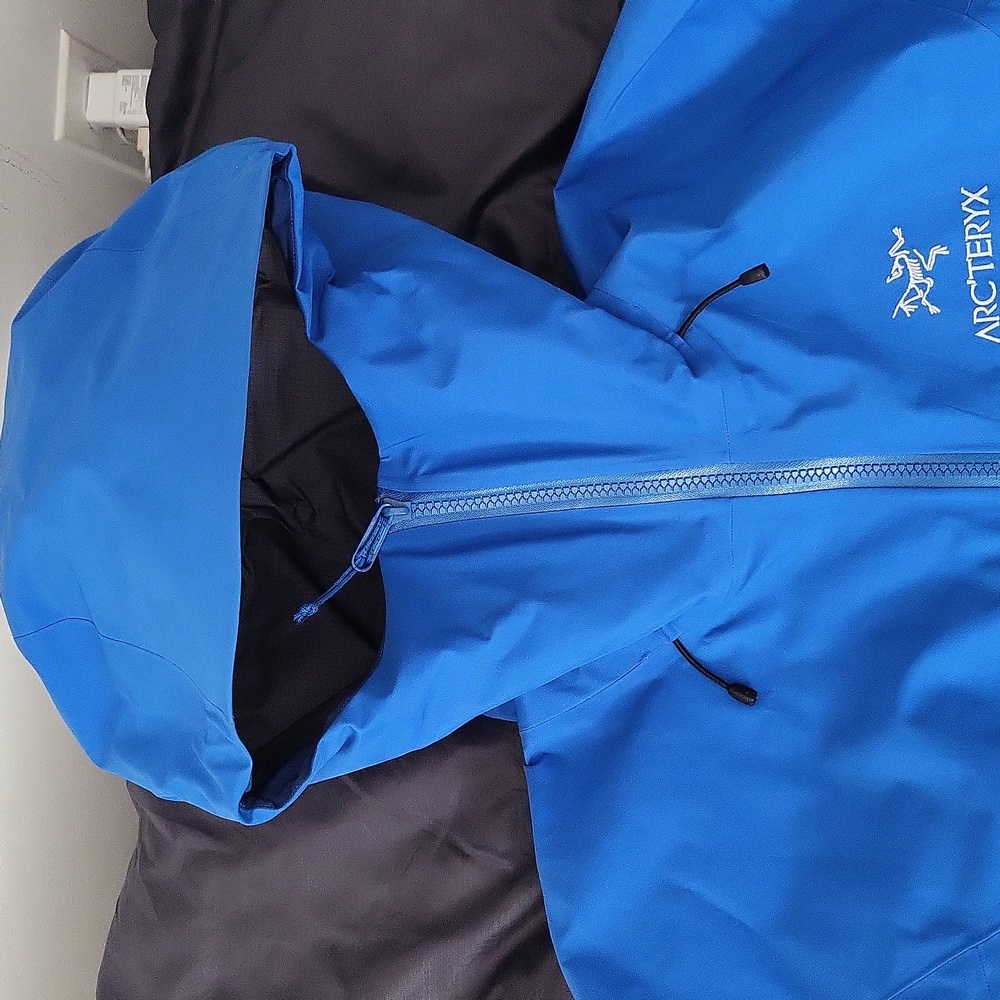 Arc'teryx Alpha Sv Mens Large - Picture 2 of 16